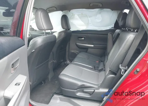 2014 Toyota Prius V Five z USA, uszkodzony, nr VIN JTDZN3EU8E3320808